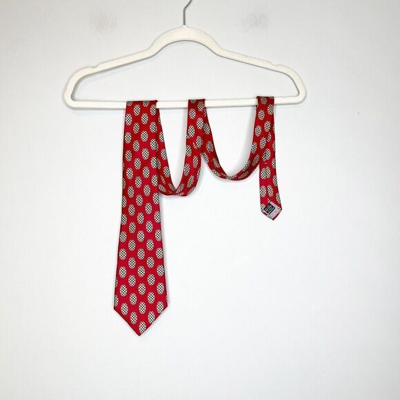 Vintage Christian Dior Men's Tie Red Houndstooth Geometric Silk 57x3.5 - Picture 2 of 5